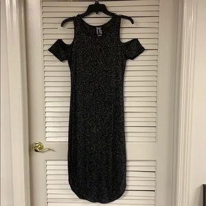 Grey maxi dress with shoulder cut out